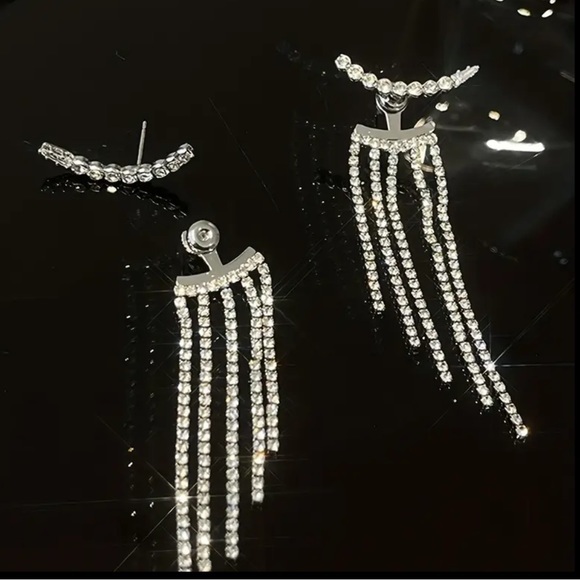 Cascading Cubic Zirconia Dangle Earrings - Picture 3 of 6